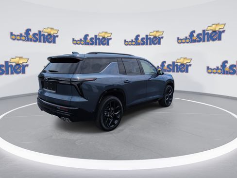 Certified 2026 Chevrolet Traverse RS w/ LPO, Floor Liner Package AWD/4WD image 8