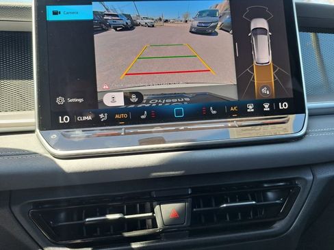 New 2026 Volkswagen Tiguan SE R-Line image 11