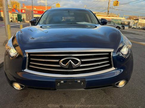 Used 2015 INFINITI QX70 AWD w/ Premium Package image 2