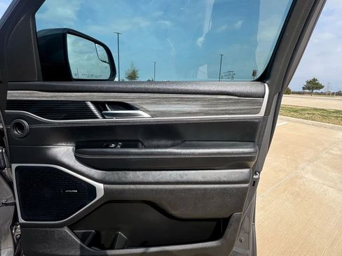 Used 2022 Jeep Wagoneer Series II w/ Premium Group I image 59