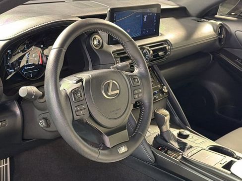 Used 2025 Lexus IS 350 F Sport w/ Navigation Package image 28