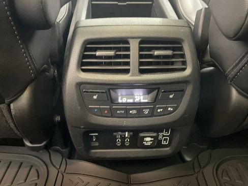 Used 2022 Honda Pilot Elite image 35