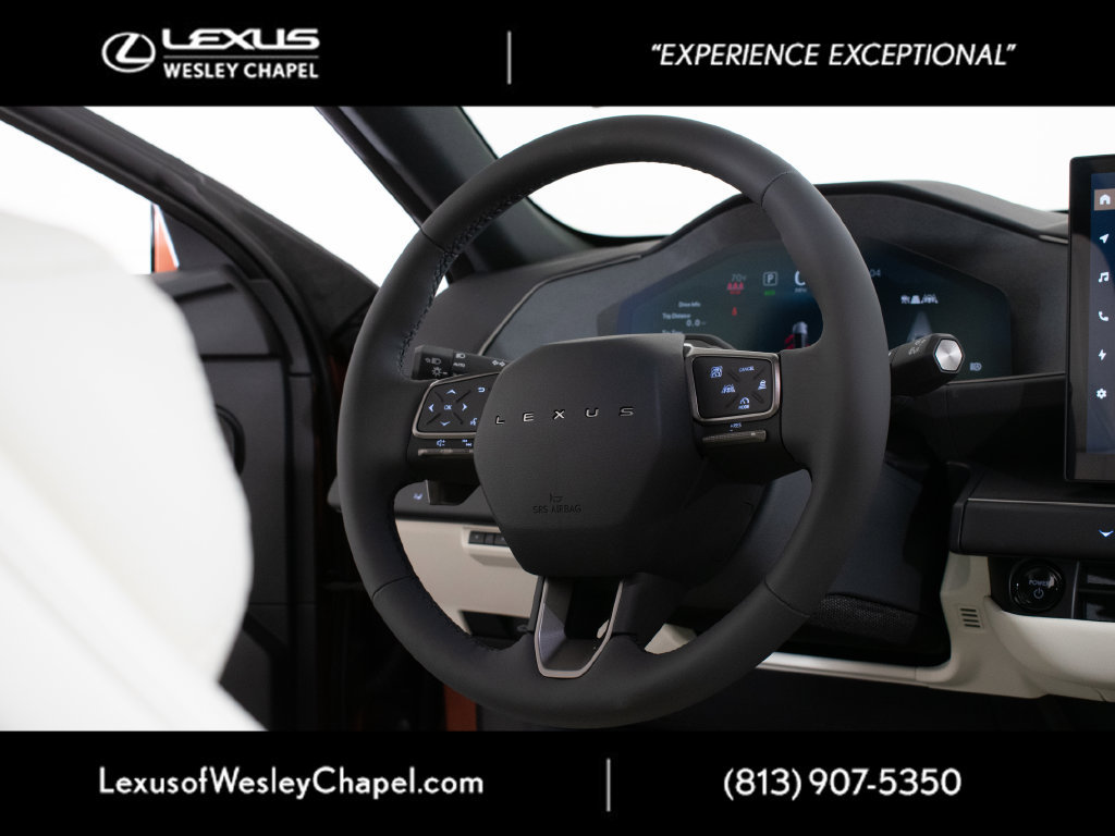Certified 2026 Lexus ES 350e w/ Convenience Package FWD image 18