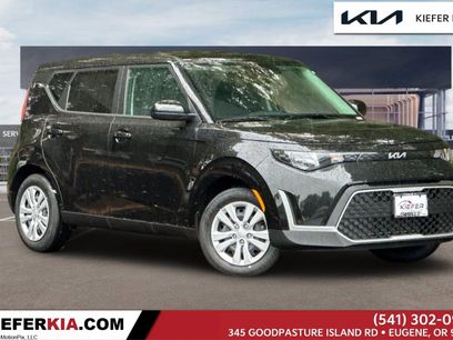 New 2025 Kia Soul LX