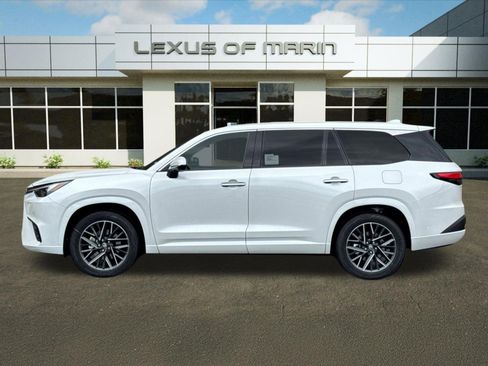 New 2026 Lexus TX 350 AWD image 2