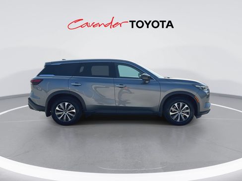 Used 2025 INFINITI QX60 Pure FWD image 9