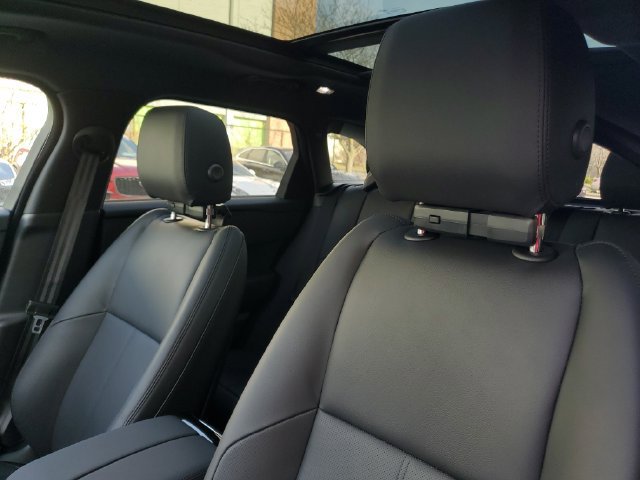 Certified 2026 Land Rover Range Rover Velar S AWD/4WD image 19
