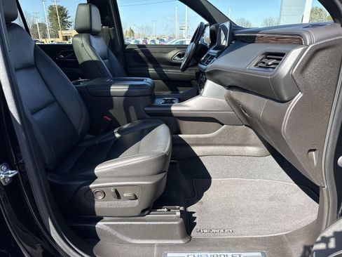 Used 2021 Chevrolet Tahoe Z71 image 25