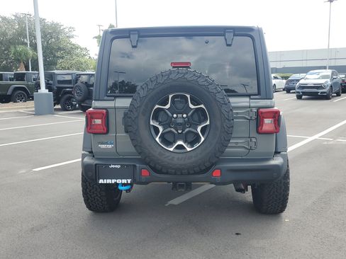 Used 2021 Jeep Wrangler Unlimited Rubicon 4xe w/ Steel Bumper Group AWD/4WD image 7
