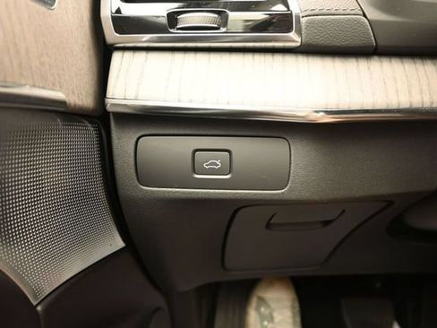 Used 2023 Volvo XC90 B6 Ultimate w/ Protection Package Premier AWD/4WD image 30