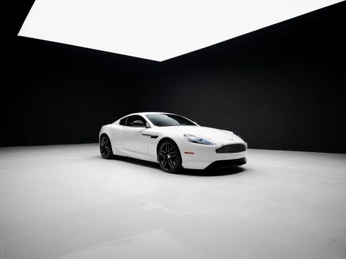 Used 2016 Aston Martin DB9 GT image 78