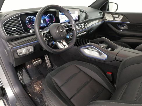 Used 2024 Mercedes-Benz GLE 53 AMG 4MATIC Coupe w/ Driver Assistance Package image 27