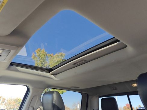 Used 2013 RAM 1500 Sport w/ Sport Premium Group image 22