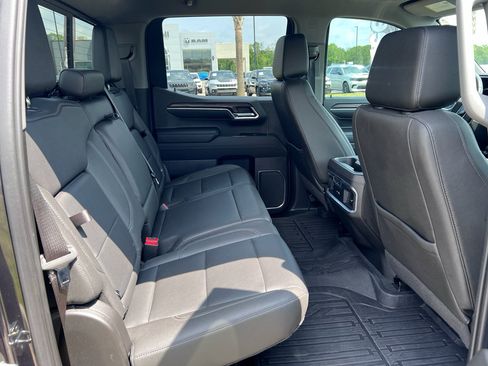 Used 2022 GMC Sierra 1500 SLT AWD/4WD image 15