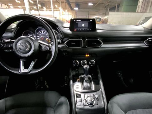 Used 2017 MAZDA CX-5 Sport image 15