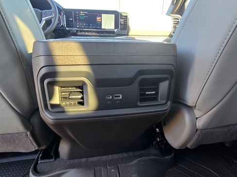 New 2026 Chevrolet Silverado 1500 RST w/ Redline Edition AWD/4WD image 23