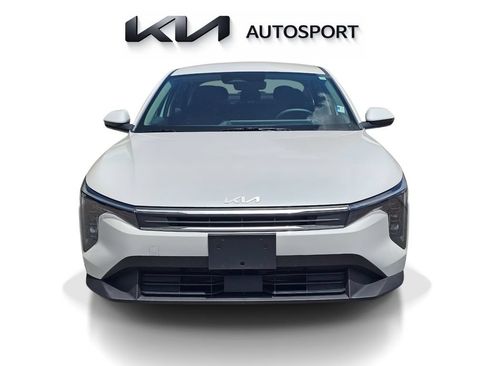 Used 2025 Kia K4 FWD image 2