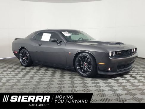 Used 2022 Dodge Challenger R/T Scat Pack RWD image 1