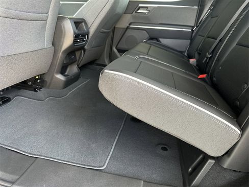 New 2026 GMC Sierra EV Elevation w/ LPO, Elevation Dark Package image 29