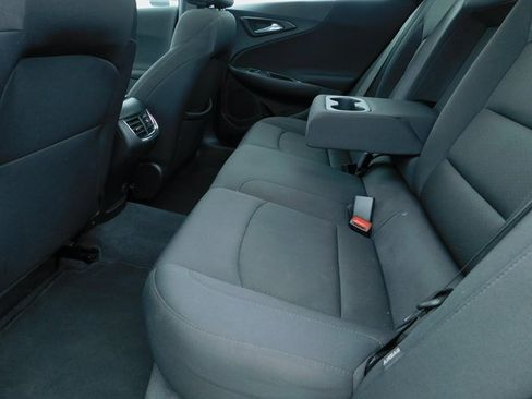 Used 2023 Chevrolet Malibu LT image 21