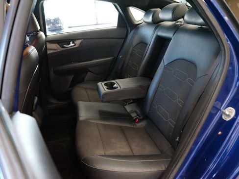 Used 2020 Kia Forte GT-Line FWD image 42