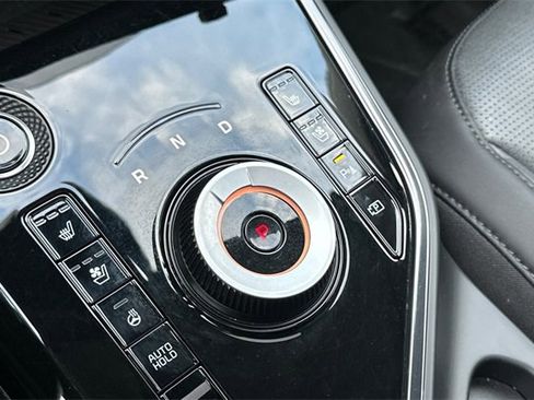 Used 2023 Kia Niro Wave image 26