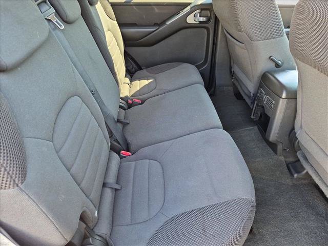 Used 2009 Nissan Pathfinder S RWD image 17