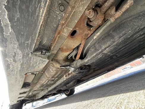 Used 2013 Toyota Camry SE image 30