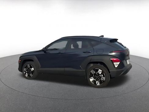 Used 2025 Hyundai Kona SEL image 9