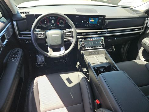 New 2025 Hyundai Santa Fe XRT image 19