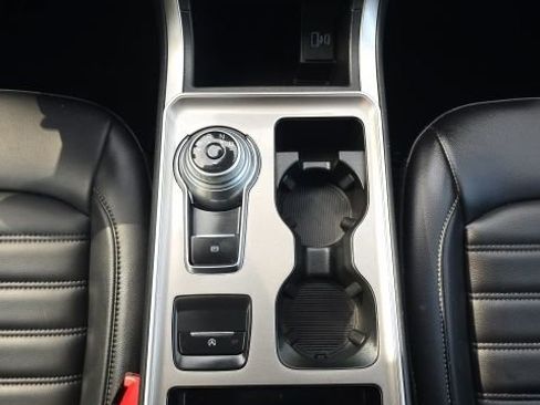 Used 2024 Ford Edge SEL w/ Convenience Package image 40