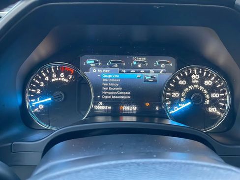 Used 2019 Ford F150 Lariat image 32