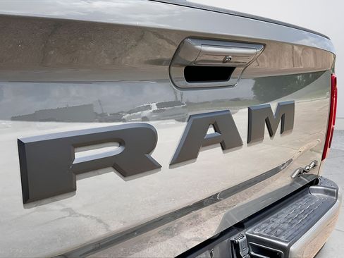 Used 2026 RAM 2500 Laramie w/ Night Edition AWD/4WD image 32