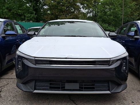 New 2025 Kia K4 EX image 2