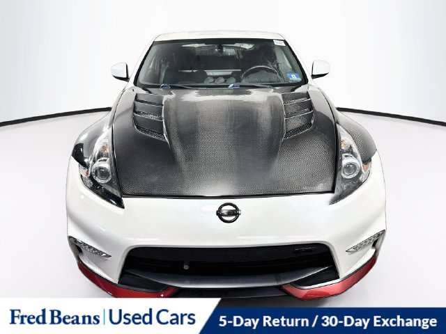 Used 2020 Nissan 370Z Coupe RWD image 2