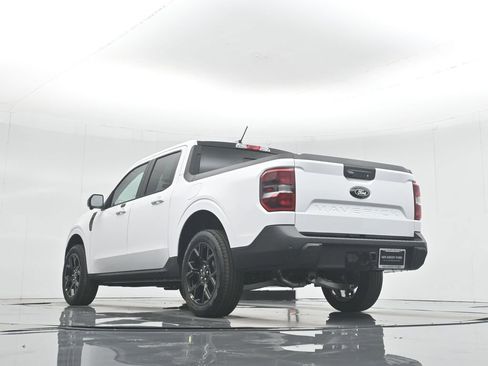 New 2025 Ford Maverick Lariat w/ Black Appearance Package AWD/4WD image 45