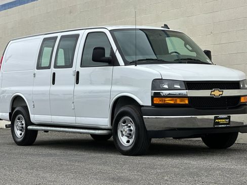 Certified 2025 Chevrolet Express 2500 w/ Driver Convenience Package RWD image 2