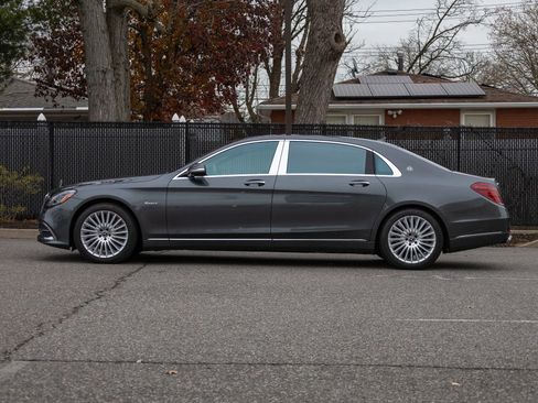 Used 2018 Mercedes-Benz Maybach S 560 4MATIC image 17