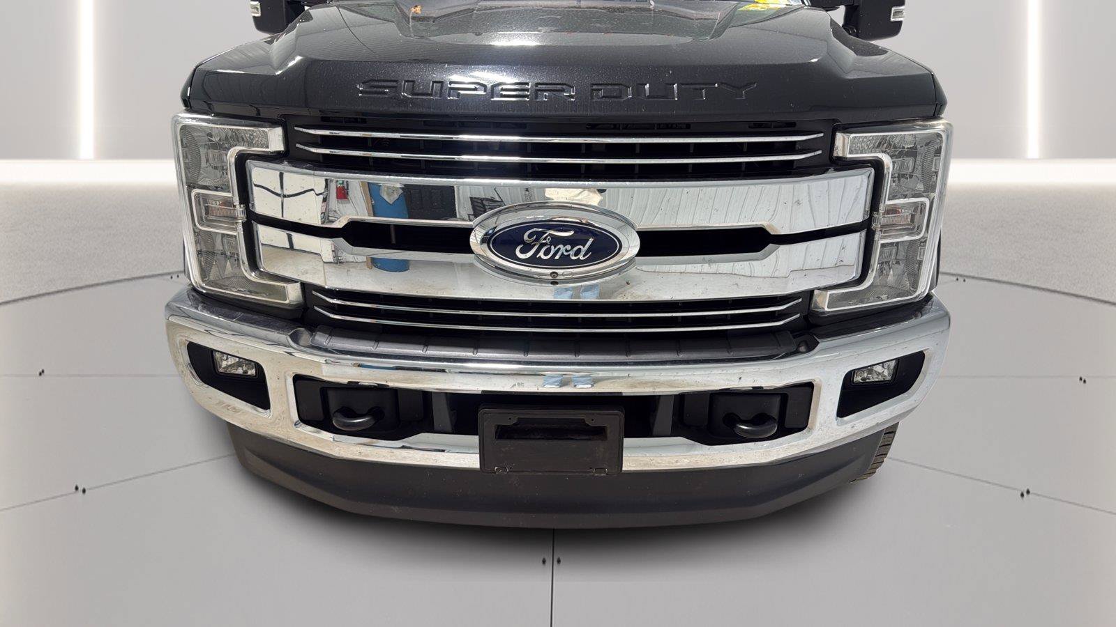 Used 2019 Ford F250 Lariat w/ Lariat Ultimate Package AWD/4WD image 29