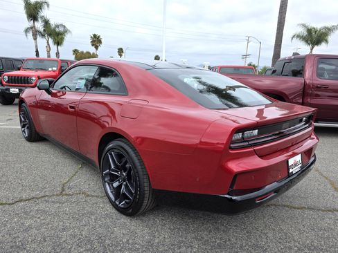 New 2024 Dodge Charger R/T w/ Plus Group image 3