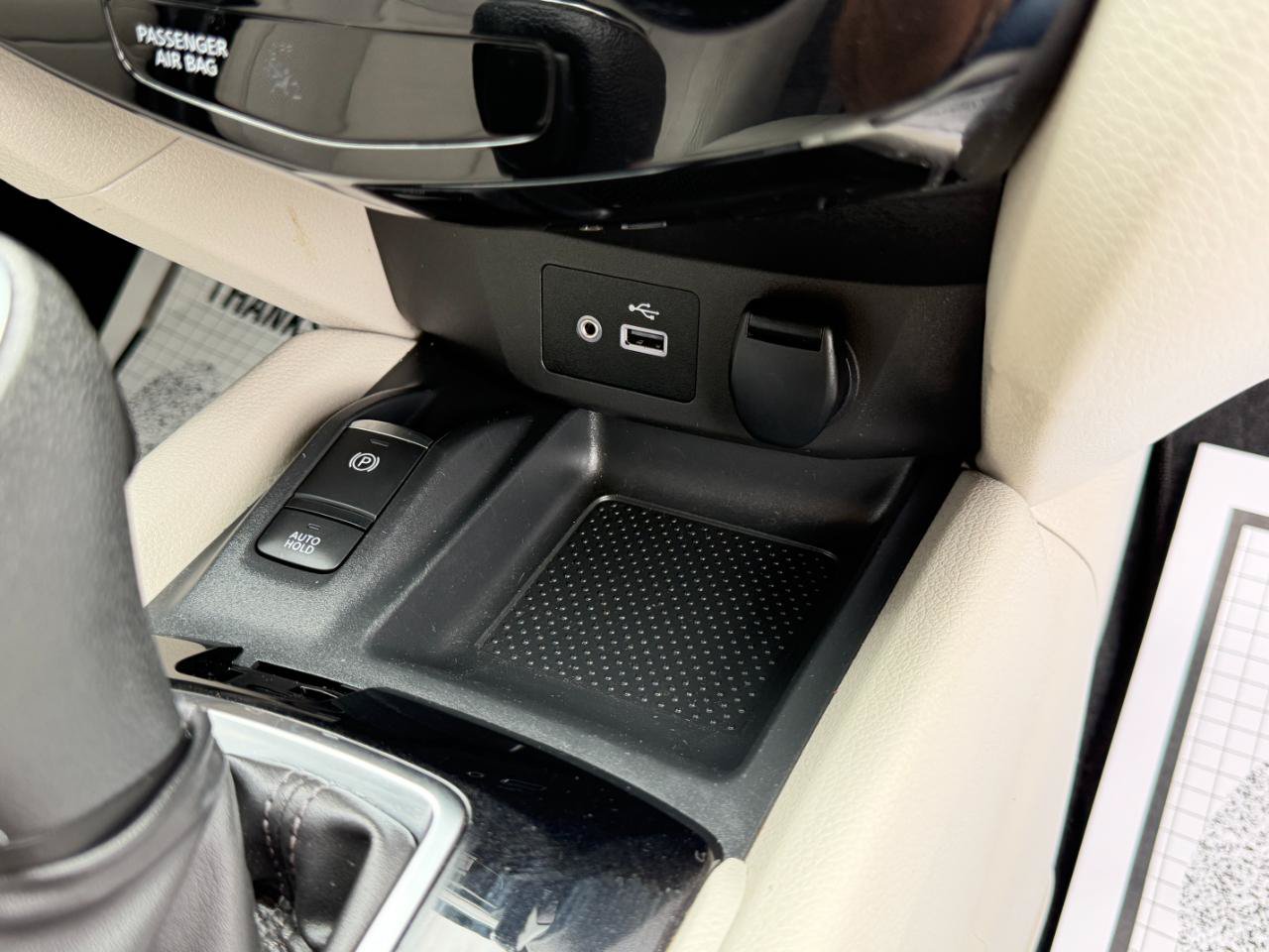 Used 2022 Nissan Rogue Sport SL AWD/4WD image 50