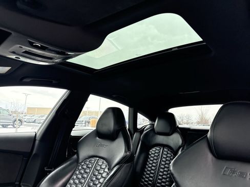 Used 2017 Audi RS 7 Prestige image 22