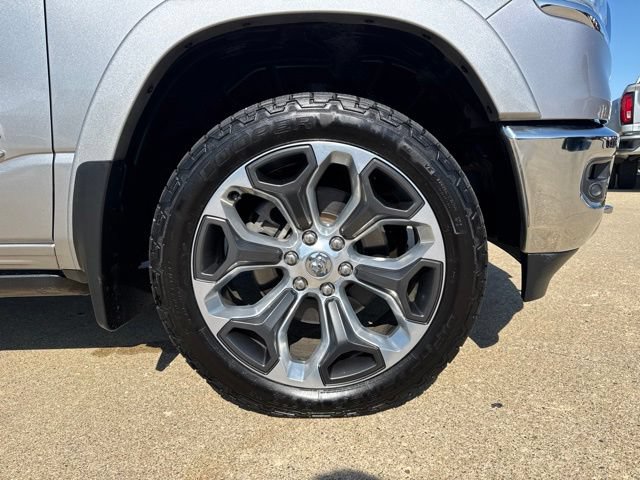 Used 2019 RAM 1500 Limited w/ Advanced Safety Group AWD/4WD image 9