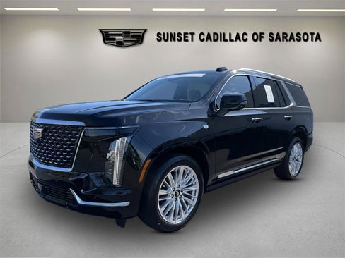 Certified 2025 Cadillac Escalade Premium Luxury w/ Touring Package image 7