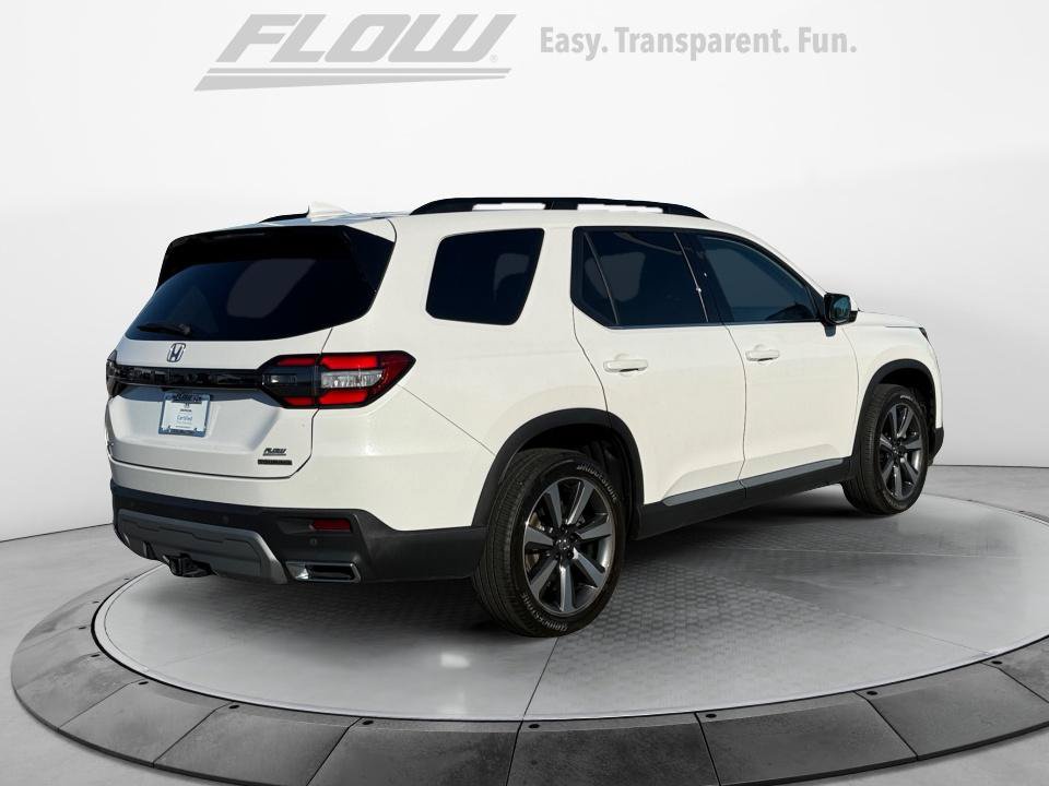 Certified 2025 Honda Pilot Touring image 9