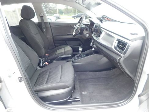 Used 2023 Kia Rio LX FWD image 16