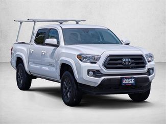 Used 2023 Toyota Tacoma SR5 AWD/4WD video 3