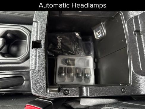 Used 2020 Jeep Wrangler Unlimited Sport image 30