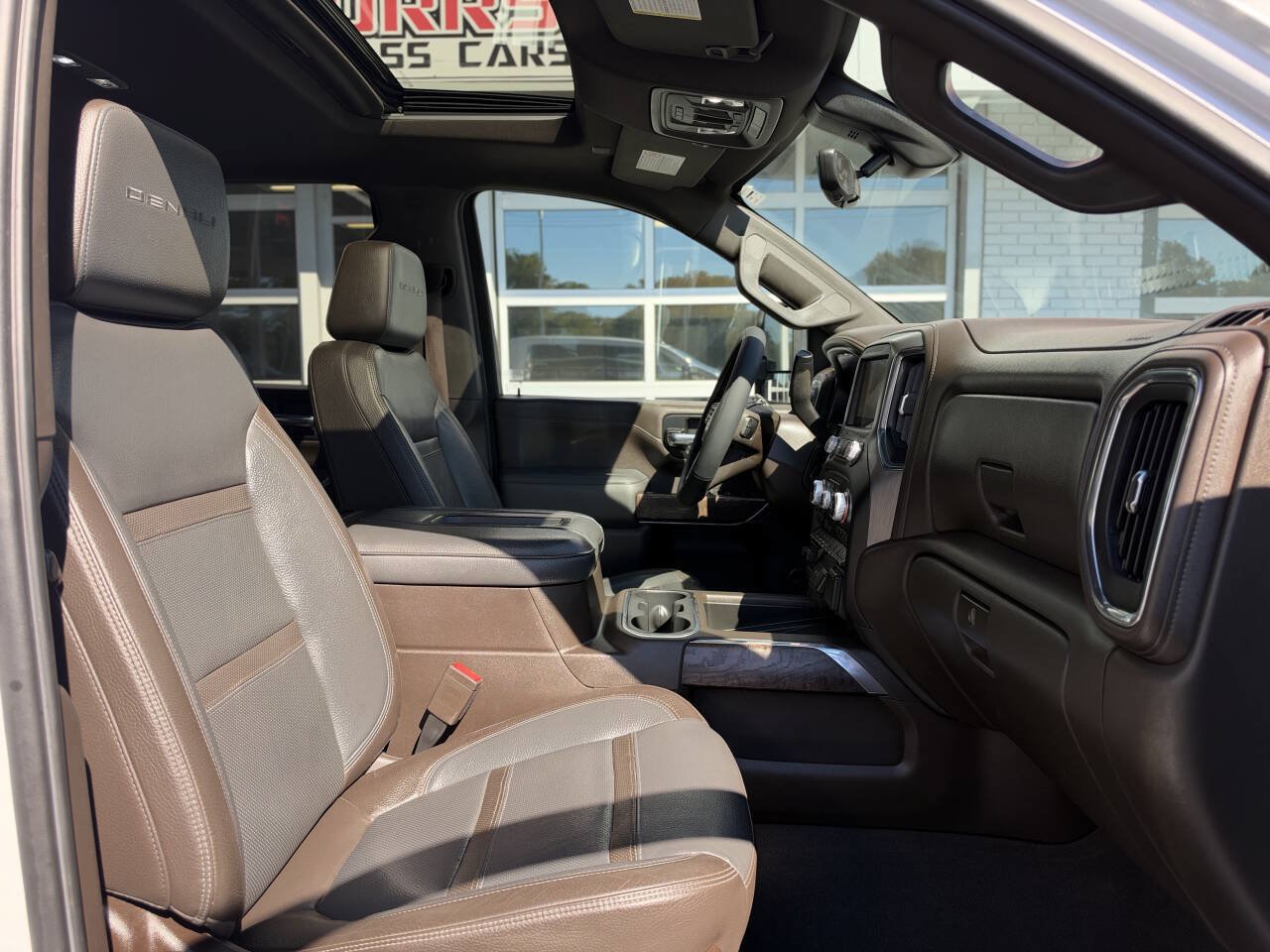 Used 2020 GMC Sierra 3500 Denali w/ Denali Ultimate Package AWD/4WD image 40