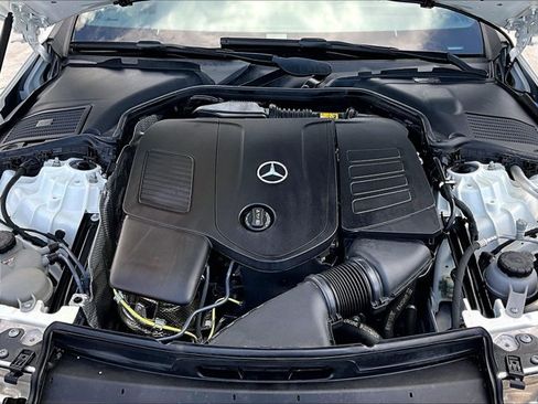 Used 2024 Mercedes-Benz CLE 300 4MATIC Coupe image 11